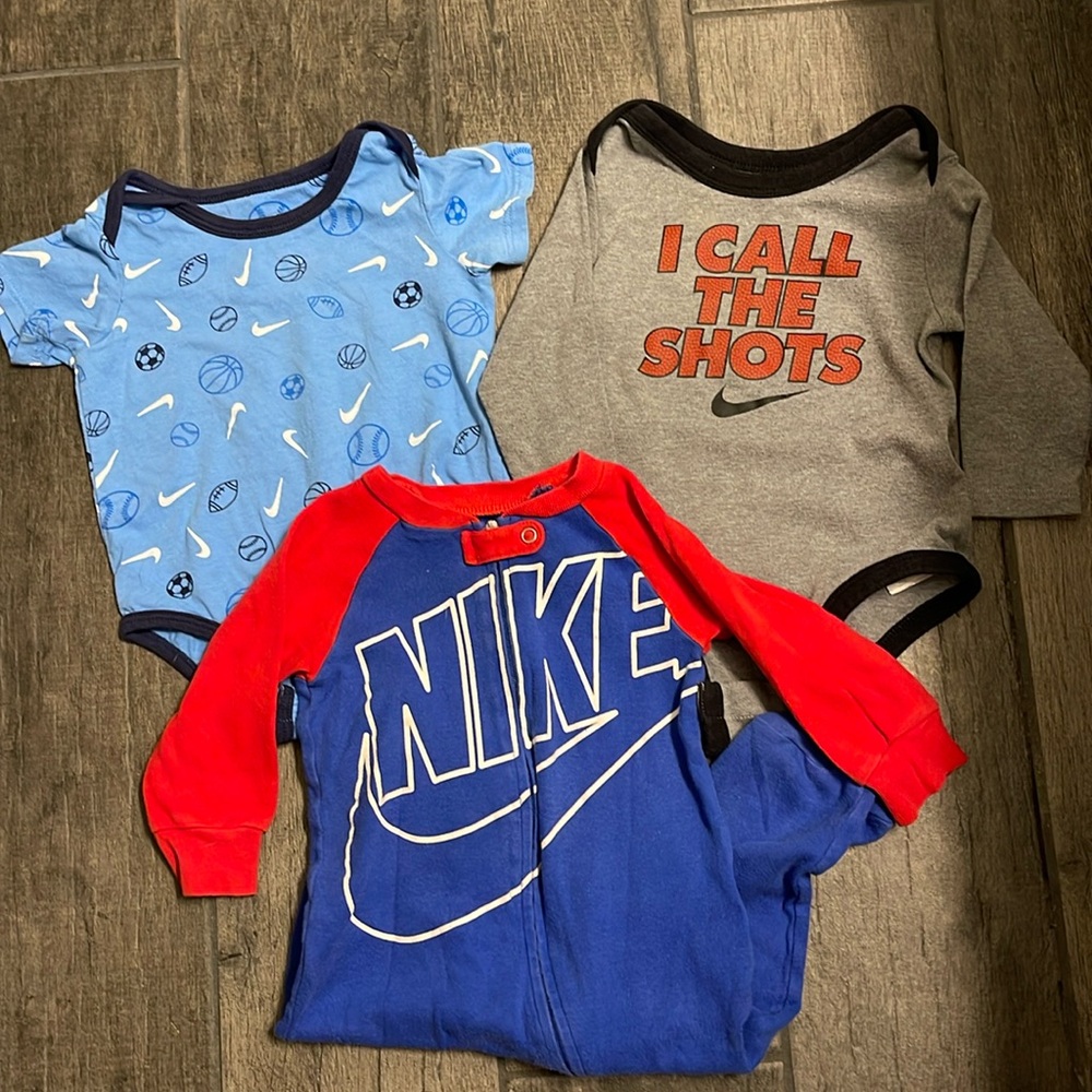 Nike Baby Onesie & Sleeper Bundle